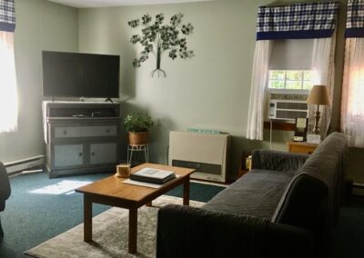 eastham-cottage-rental-living-room